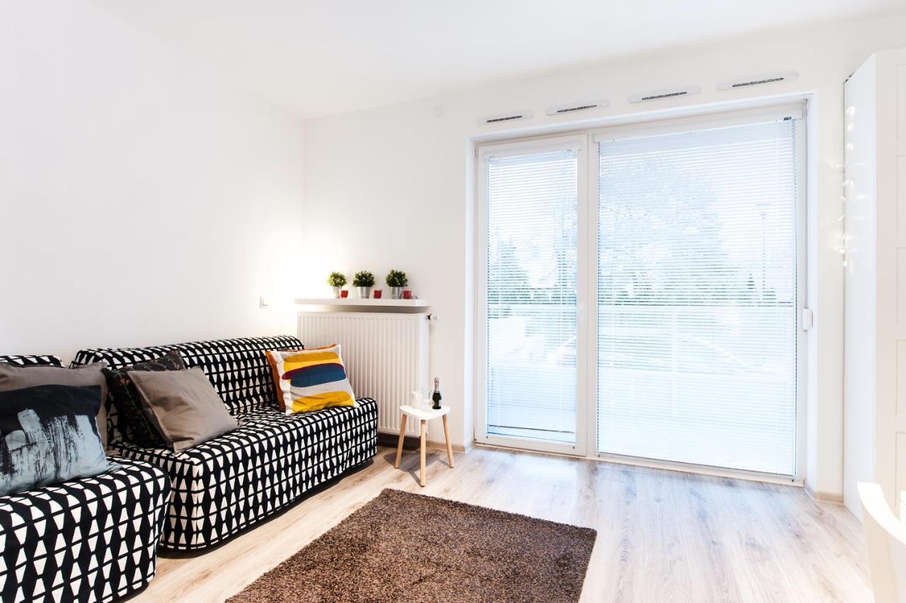 Super Apart Dywizjonu 303 175/8 Apartman Varsó Szoba fotó